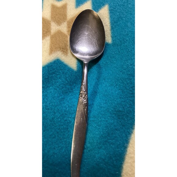 Oneida Ltd Stainless Premier La Rose Serving Spoon Server Wm A. Rogers - Picture 2 of 10